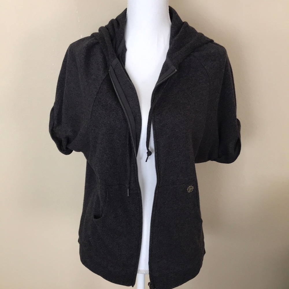 Obey short sleeve zip up sweater
